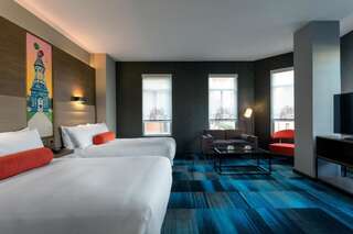 Отель Aloft Dublin City Дублин Городской двухместный номер с 2 отдельными кроватями-1
