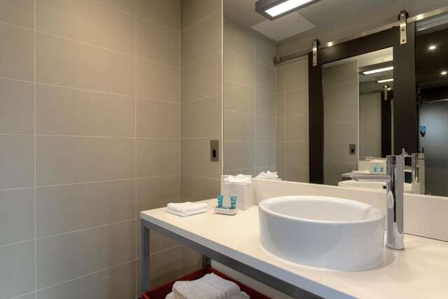Отель Aloft Dublin City Дублин-69